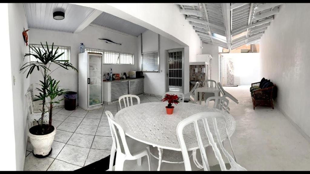 Pousada Ilha De Santorini Bertioga Exterior photo
